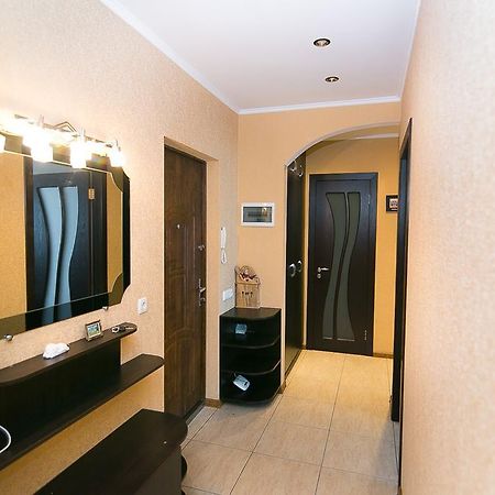 סומי Vip Apartment On Ilinska מראה חיצוני תמונה
